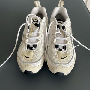 Women’s Nike Air Max 98 Fossil RARE SOLD OUT everywhere
